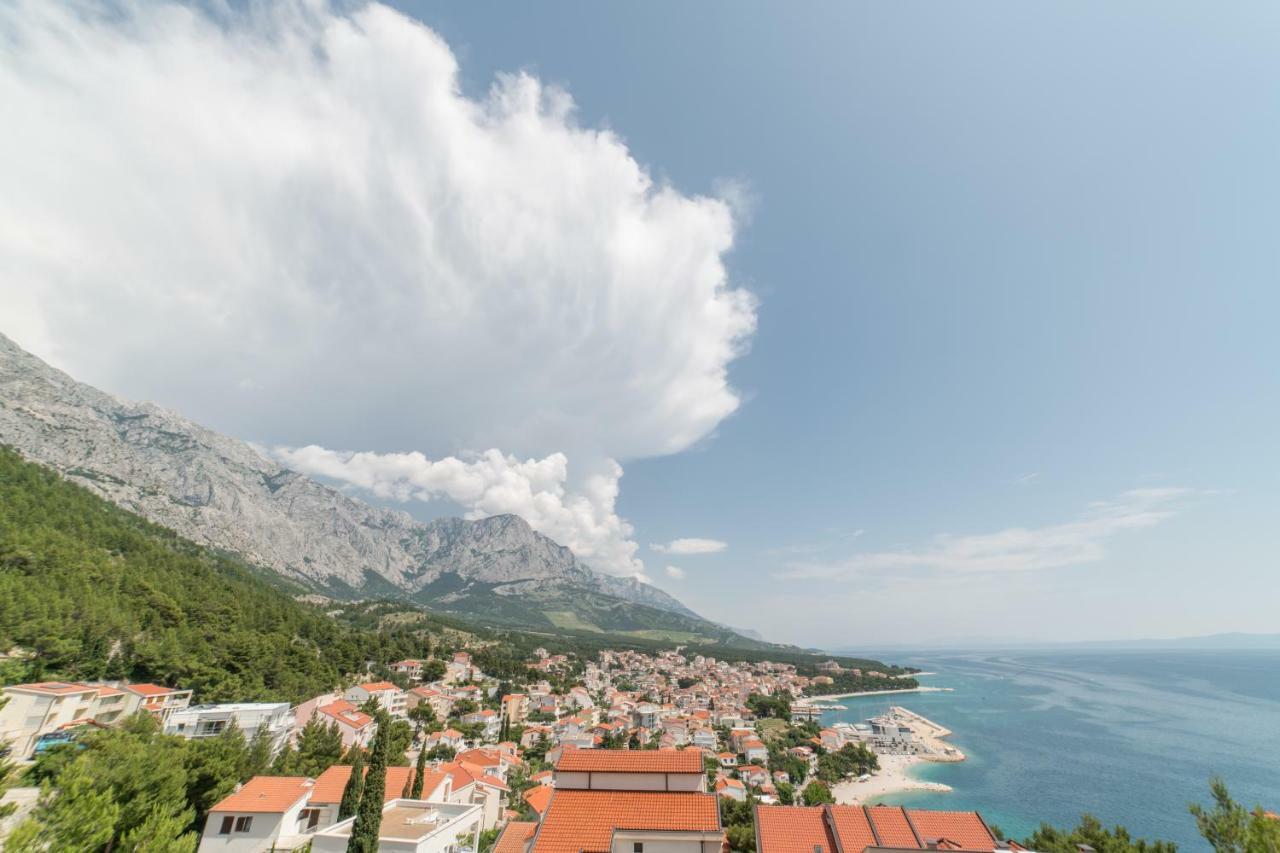 Guesthouse On The Beach Baška Voda Esterno foto